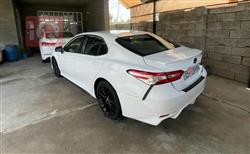 تۆیۆتا کامری